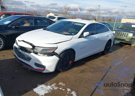 2018 Chevrolet Malibu Lt z USA, uszkodzony, nr VIN 1G1ZD5ST7JF180200